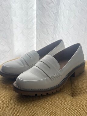 Dolce Vita White Leather Lug Sole Penny Loafers with Brown Lug Sole